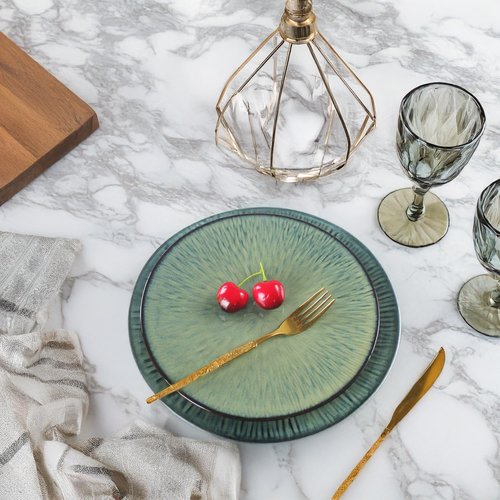 LIUYWYHCF Porcelain Plates Set Dinner Plates for Salad Dessert Ceramic Serving Plate Set of 4, Microwave and Dishwasher Safe, Chip Resistant and Scratch Resistant