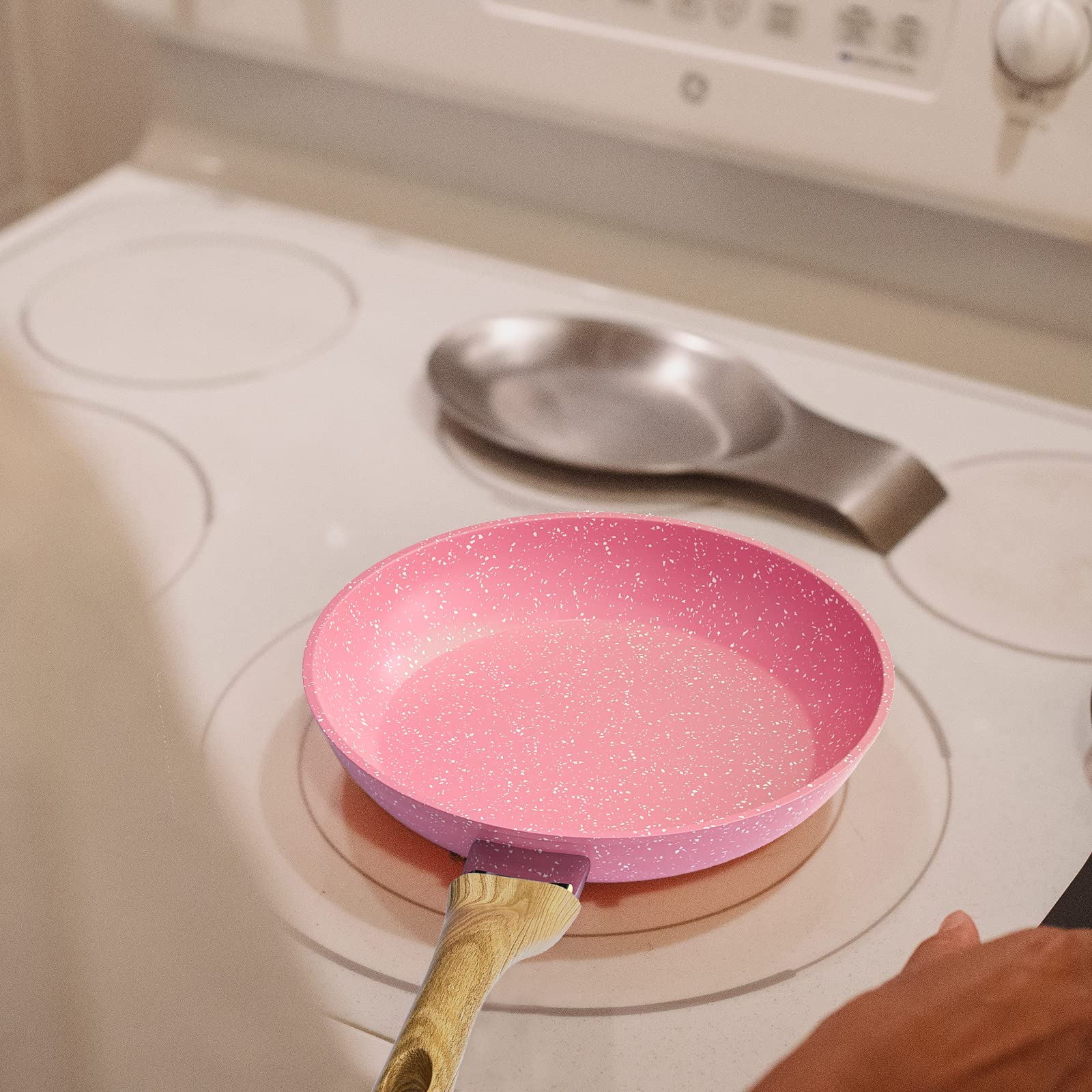 Frying Pan Nonstick, 9.5 Inch Pink Egg Pan, Non Stick Fry Pan 100% PTFE PFOA-Free Omelet Skillet Pan, Toxin-Free Skillets Stone Cookware, Anti-Warp Base with All Stove Tops, Induction Compatible