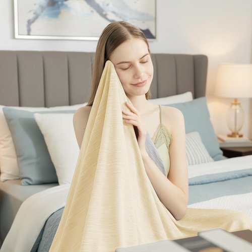 HYLEORY Cooling Blankets for Hot Sleepers, Cool Summer Blanket Keep Body Cool for Night Sweats Double Sided Lightweight Breathable Blanket for Bed Couch Sofa, Twin (60"x80"), Beige