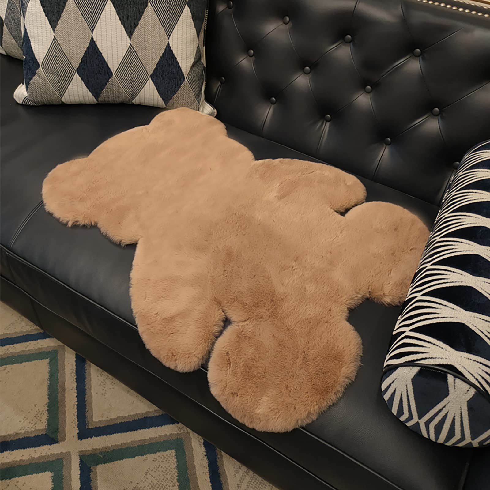 TENNOLA 2ft Small Bear Shag Rug, Soft Fluffy Faux Sheepskin Fur Rug Fuzzy Shaggy Area Rug Cute Plush Carpet for Nursery Kids Girls Bedroom Room Aesthetic Living Room Floor Home Decor, Brown