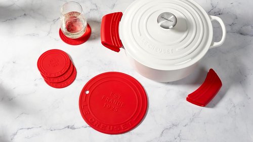 Le Creuset Silicone Handle Grips Set of 2 - 5" x 2.5" Each in Vibrant Cerise Color