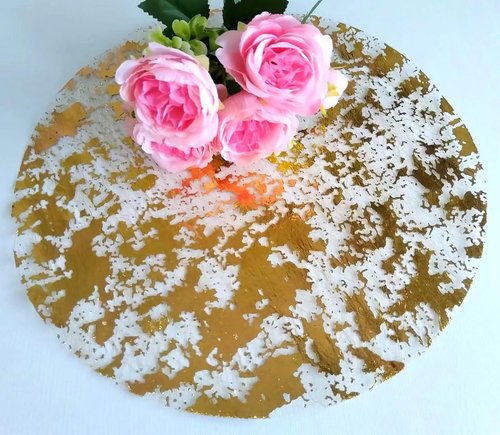 Sunlunckystar Disposable Gold Placemats Set of 100 Metallic Thin Round 13 Inch Gold Doilies Mesh Pressed Fall Table Placemates 100 Pack Charger Plates for Wedding, Birthday Party