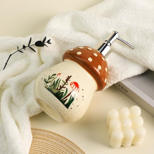 Colias Wing Retro Mushroom Soap Dispenser with Plastic Pump, Refillable Lotion Soap Bottle, Lotion Bottle, Hand Soap Dispenser, Home Decoration