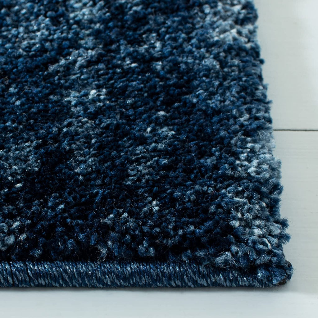 SAFAVIEH Retro Collection Accent Rug - 2' x 3', Light Blue & Blue, Modern Abstract Design, Non-Shedding & Easy Care, Ideal for High Traffic Areas in Entryway, Living Room, Bedroom (RET2770-6065)
