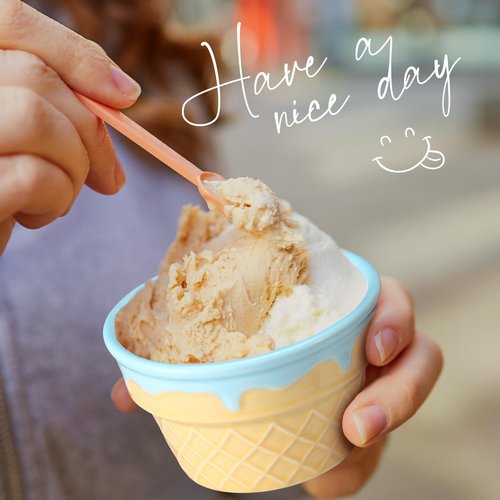 Honeydak 4 Pcs Ice Cream Ceramic Bowls 9 oz Waffle Ice Cream Cups Reusable Sundae Dessert Snack Containers for Summer Kid Adult Birthday Home Yogurt Soup Bar Christmas Party Supplies