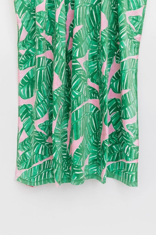 Lilly Pulitzer Towel Tote Bag, Travel Beach Towel with Terrycloth Tote Bag and Interior Pockets, 40 x 70, Let's Go Bananas