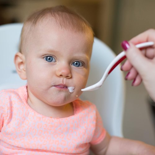 Dr. Brown's TempCheck Spoons - Designed to Nourish, 4-Pack in Blue for Easy Feeding
