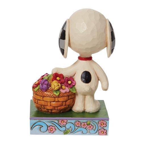 Enesco Peanuts by Jim Shore Snoopy with a Basket of Tulips Figurine, 4.92 Inch, Multicolor
