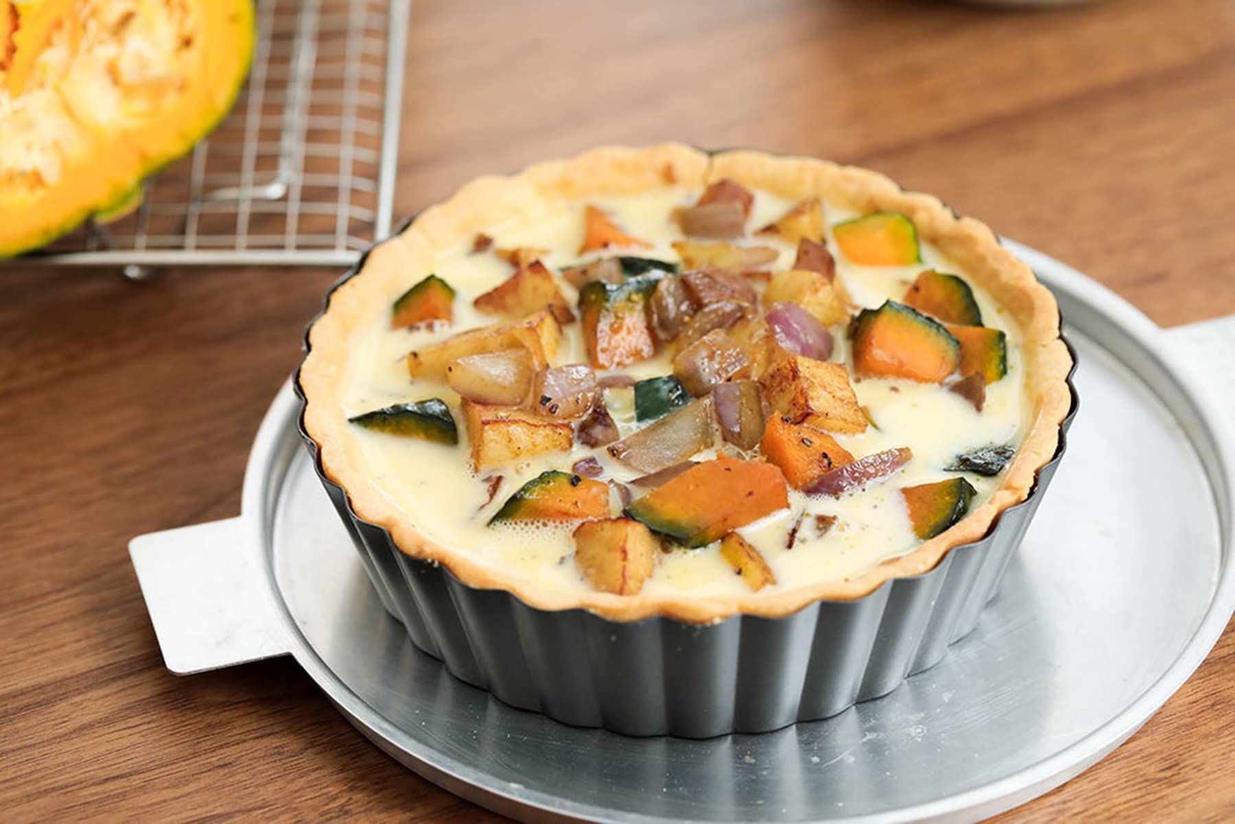 Tosnail Deep Tart Pan, 9.5" x 2" Quiche Pie Pan with Removable Loose Bottom, Fluted Baking Pan