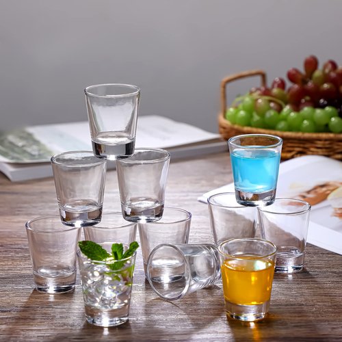 Geosar 100 Pieces Clear Short Shot Glasses Bulk 1.5 oz Mini Round Shot Glasses Heavy Base Small Glass Cups for Wedding Party, Water, Juice, Milk, Coffee, Drinking(Classic Style)