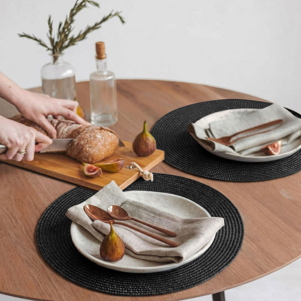 FunWheat Round Braided Placemats Set of 4 Table Mats for Dining Tables Woven Washable Non-Slip Place mats 15inch (Black, 4pcs)
