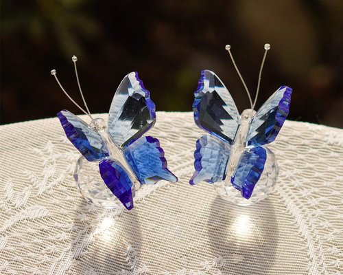 Kanpura Crystal Butterfly Figurines - 2 Pack Blue Glass Collectibles for Elegant Home Decor