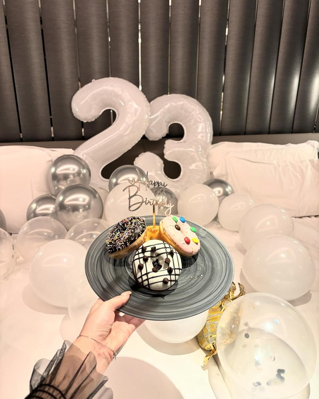 Skiennix 40-Inch White Number 8 Balloon - Translucent Birthday Decorations for Boys & Girls