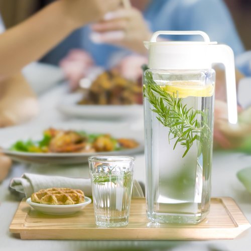 Lustroware TwistServe Airtight Pitcher - 2.1L (70oz), Heat Resistant, BPA-Free SAN Plastic, Screw-On Lid, Space-Saving, Made in Japan - White