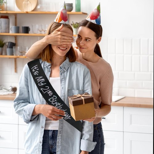 It's My 21st Birthday Sash, Black Satin Birthday Sash with Glitter Rhinestones Decorations for Girls or Women, Finally 21 Bday Sashes, Ideal Twenty One Gifts, Happy 21 Bday Party Decorations