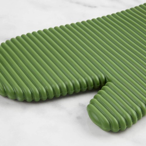 KitchenAid Ribbed Soft Silicone Oven Mitts - 2-Pack Set, 7.5"x13", Stylish Matcha Green