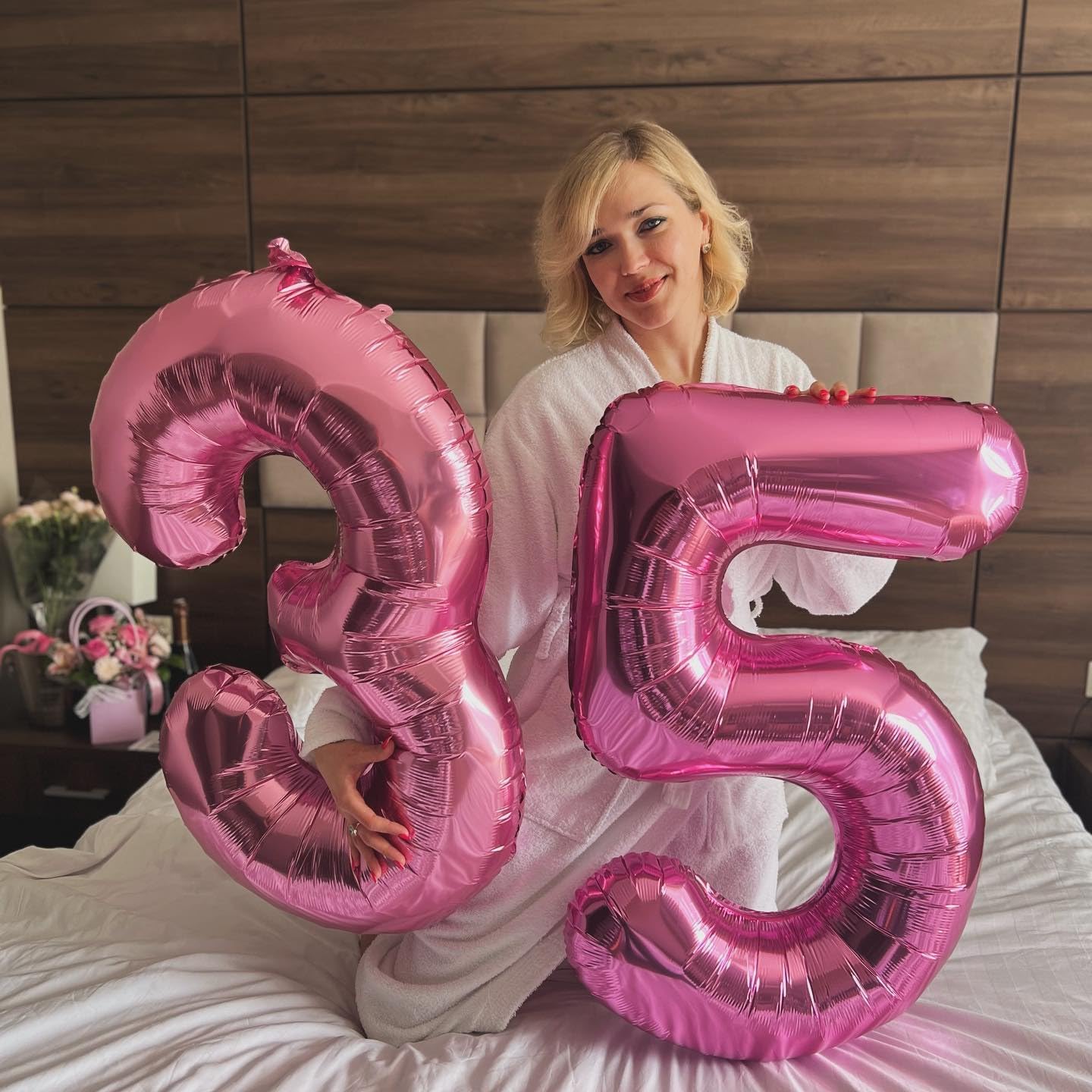 Regine Switzerland 40-Inch Pink Number 4 Balloon - Perfect for 4th Birthday Party Decorations