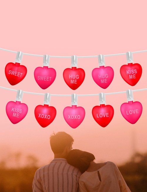 Hobbynors 10.5ft Heart String Lights with 10 LED Red & Pink Hearts, Messages: KISS ME/Love. Connectable, Waterproof Valentine's/Bedroom/Wedding/Dorm/Patio Decor. Plug-in, No Batteries.