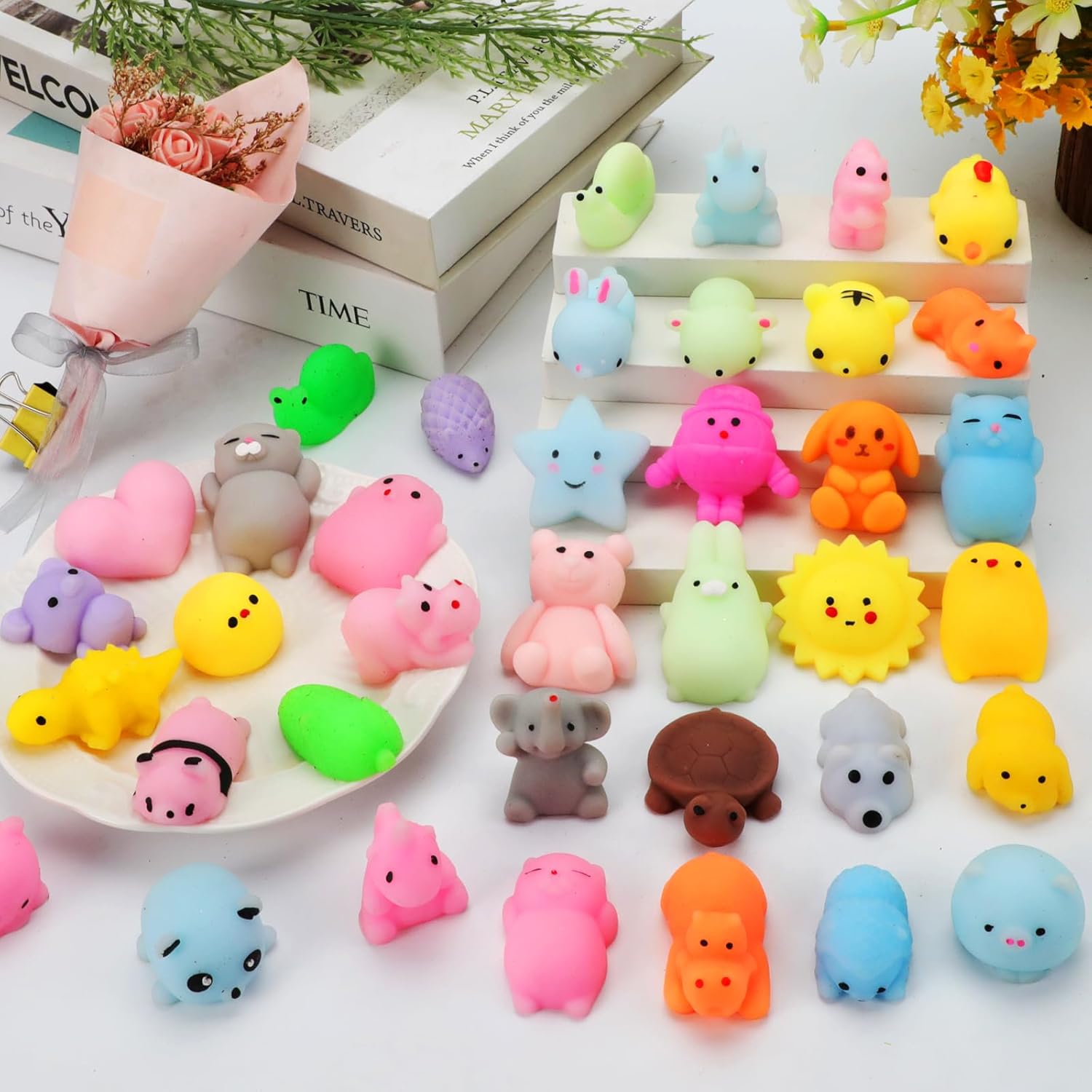 Skiennix Mochi Squishy Toys - 200 Pcs Kawaii Party Favors for Kids & Teens | Perfect for Birthdays & Goodie Bags