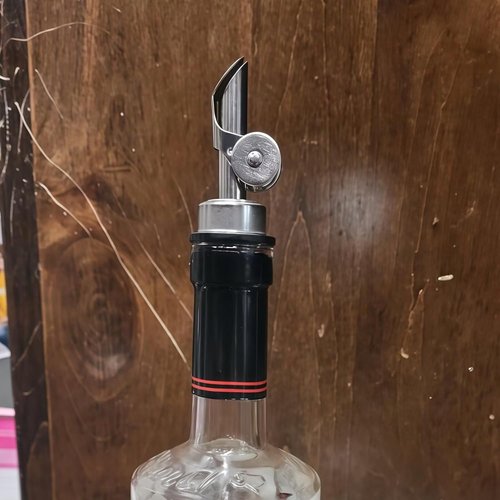 2 Pack Silvers Automatic Liquor Pour Spout Set, Stainless Steel Auto Flip Olive Oil Dispenser Spout, Bottle Pourers Home Bar Accessories for Wine, Oil, Syrup, Vinegar and Other Liquid Bottles