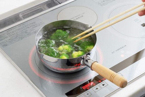 Japanese Stainless Steel Yukihira Saucepans 20cm Cooking Pot, 2.2 Quart, Made in Japan, 2-Pack