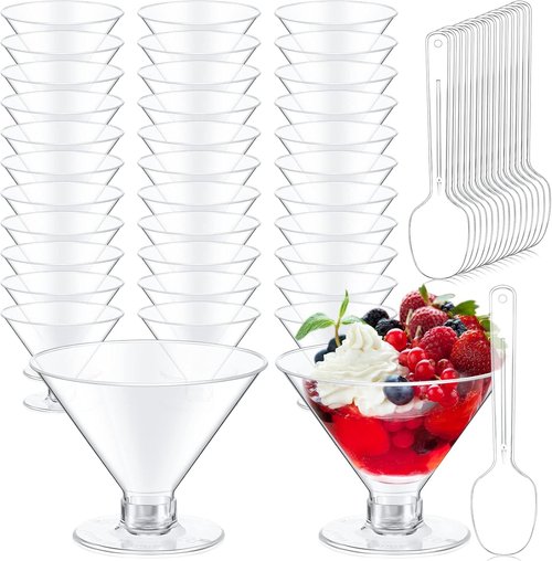 Yinkin 200 Cups and 200 Spoons Plastic Martini Glasses Disposable Cocktail Glasses Mini Martini Plastic Cups Dessert PVC Shot Unbreakable with Spoons for Weddings Party Wine Food (Clear,5 oz)