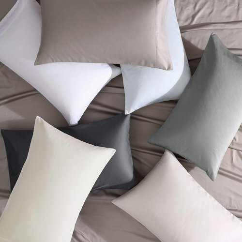Vera Wang - Pillow Case Set, Luxury Sateen Cotton Bedding, 800 Thread Count, Soft & Smooth Bedding Set (White, Standard Pillowcases)