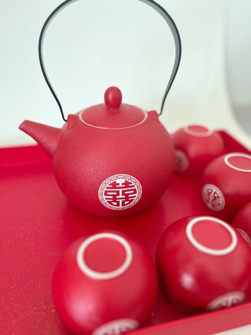 SJDHAHC Red Chinese Wedding Tea Set - Traditional Ceramic Double Happiness Tea Ceremony Set with 1 Teapot, 8 Teacups, Gift Box - Chinese Tea Set for Engagements, Bridal Showers and Couples' Gifts