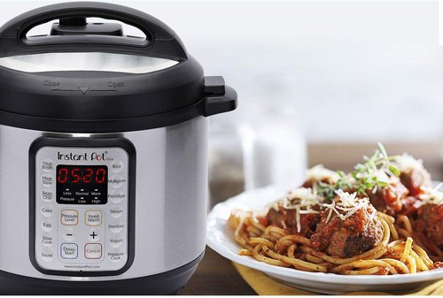 Instant Pot Duo Plus 9-in-1 Electric Pressure Cooker - Versatile Cooking with 800+ Recipes, 8 Quart, Stainless Steel/Black