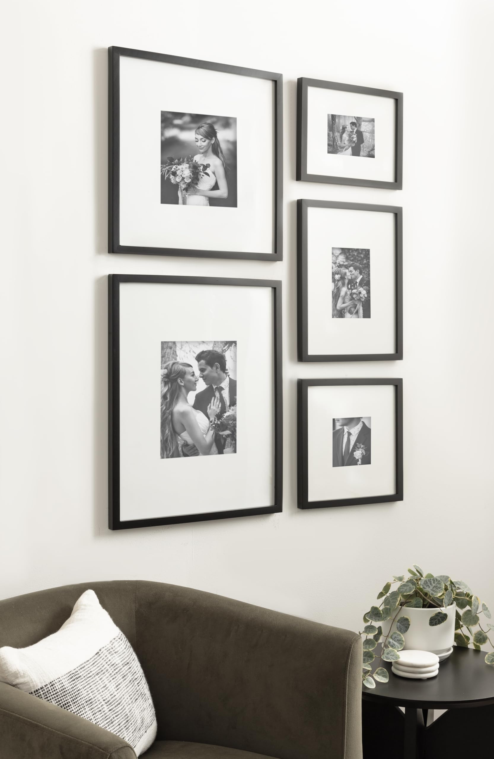 Kate and Laurel Gallery Contemporary Rectangle Picture Frame Set of 5, Varying Sizes, Black, Modern Five-Piece Photo Frames for Gallery Wall Set in Living Room Wall Decor