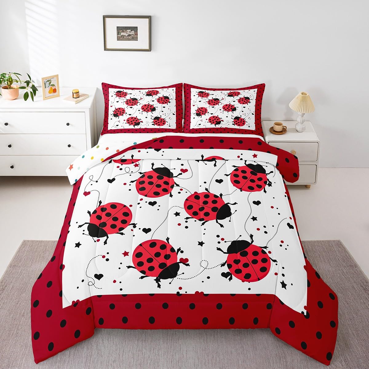 Red Ladybug Comforter Set Twin Size Cartoon Ladybugs Bedding Set for Kids Child,Cute Ladybird Reptile Duvet Insert Beetles Bugs Pattern Bed Quilt Chic Nature Art Lady Beetle Wild Animal Room Decor
