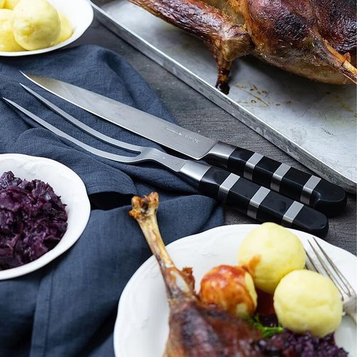 F. DICK – 1905 Carving Fork - Meat fork with 7.9" cutting edge - Ideal for retaining large pieces of meat - Stainless steel - Ergonomic handle - Cooking fork - High carbon