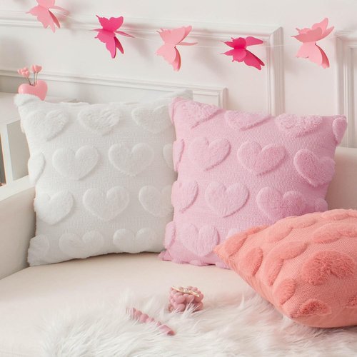 Kevin Textile Heart Love Cute Decorative Throw Pillow Covers 18x18 Inch Set of 2 Soft Faux Fur Pillow Covers for Valentine's Day Gifts Fluffy Plush Pillow Case for Couch Cushion Livingroom Pink