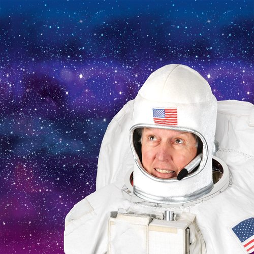 Beistle Unisex Plush Astronaut Helmet – Silver & White Headwear, Halloween Costume Accessory, Photo Booth Prop, Space Themed Party Supplies, Crazy Hat Day, Astro Pilot Dress Up