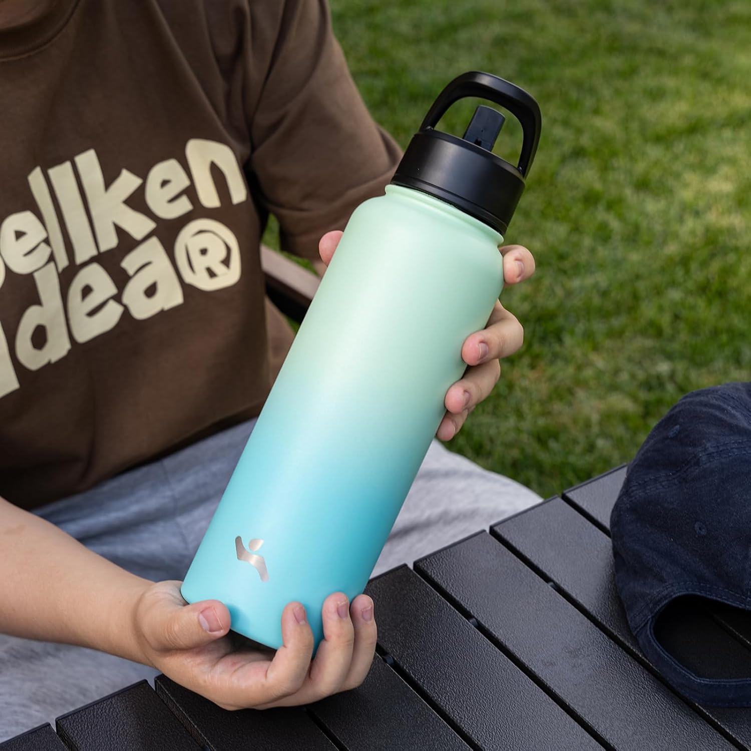 Skiennix 22oz Stainless Steel Water Bottle - Insulated with 3 Lids | Mint Color