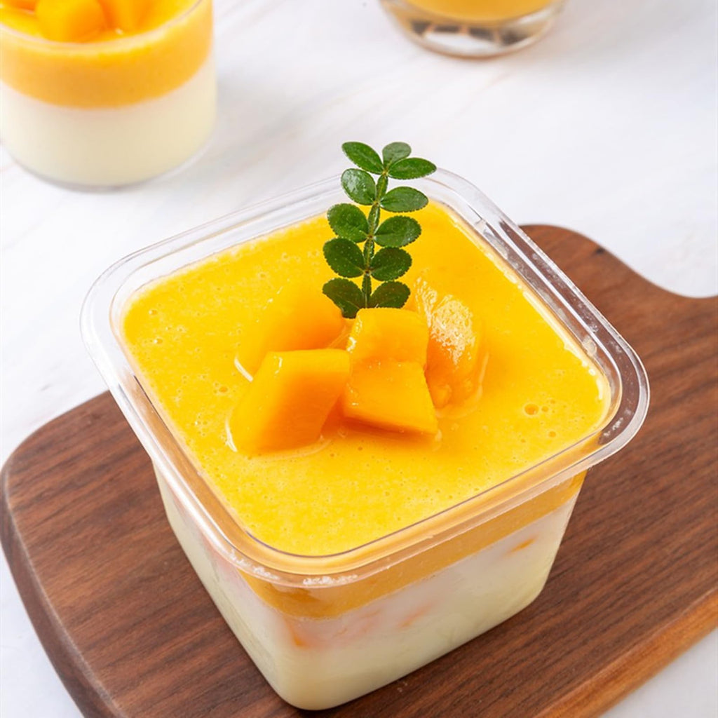 Zezzxu 100 x 8 oz Dessert Cups with Lids and Spoons, Square Plastic Dessert To-Go Containers with Dome Lids & Sporks for Yogurt Parfait, Fruit, Pudding, Cake, Mousse, Tiramisu