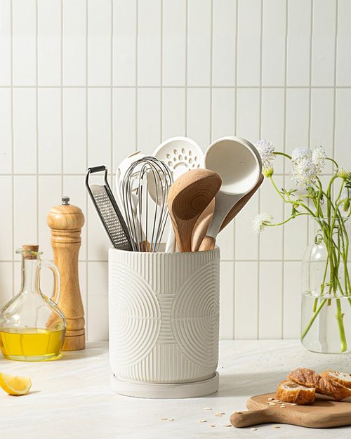 Swkien Utensil Holder, 7.2" Kitchen Utensil Holder for Counter, 2-in-1 Ceramic Cooking Utensils Holders with Spoon Rest, Utensil Crock for Spatula, Ideal Housewarming Gift (Beige)