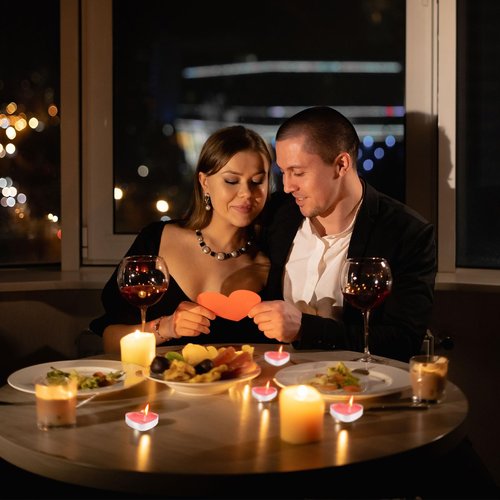 Heart Shaped Tealight Candles 50 Packs,25 * 2 Layers Romantic Love Unscented mokeless for Dinner Home Wedding (Red)