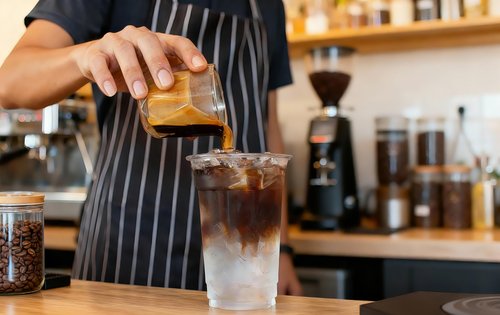 HGJDLM [25 SETS] 32 oz Cups with lids, Plastic Cups with Lids and Straws Ideal for cold drinks, smoothies, iced coffee, milkshakes Suitable for parties, events, weddings and various other gatherings.