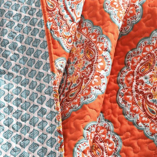Lush Decor Harley Reversible Throw - 50" W x 60" L, Tangerine Modern Bohemian Paisley Print Quilted Blanket - Boho Throw for Bed, Couch, Or Chair