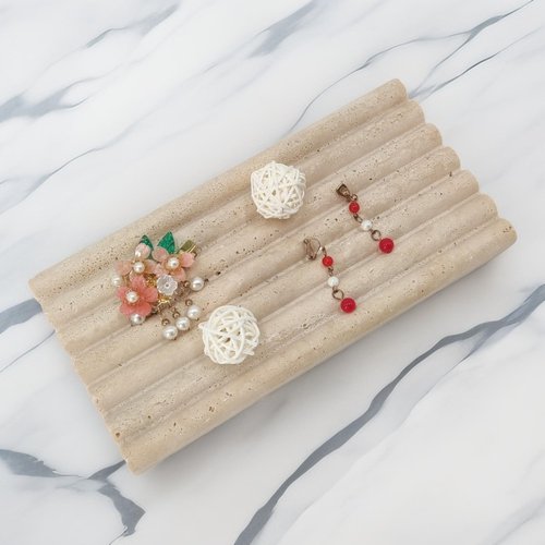 Jusmioke Natural Travertine Marble Tray for Bathroom Countertop Organizer,Vanity Decorative Stone Tray for Candles, Perfume, Jewelry Dish Ring Tray (Beige)
