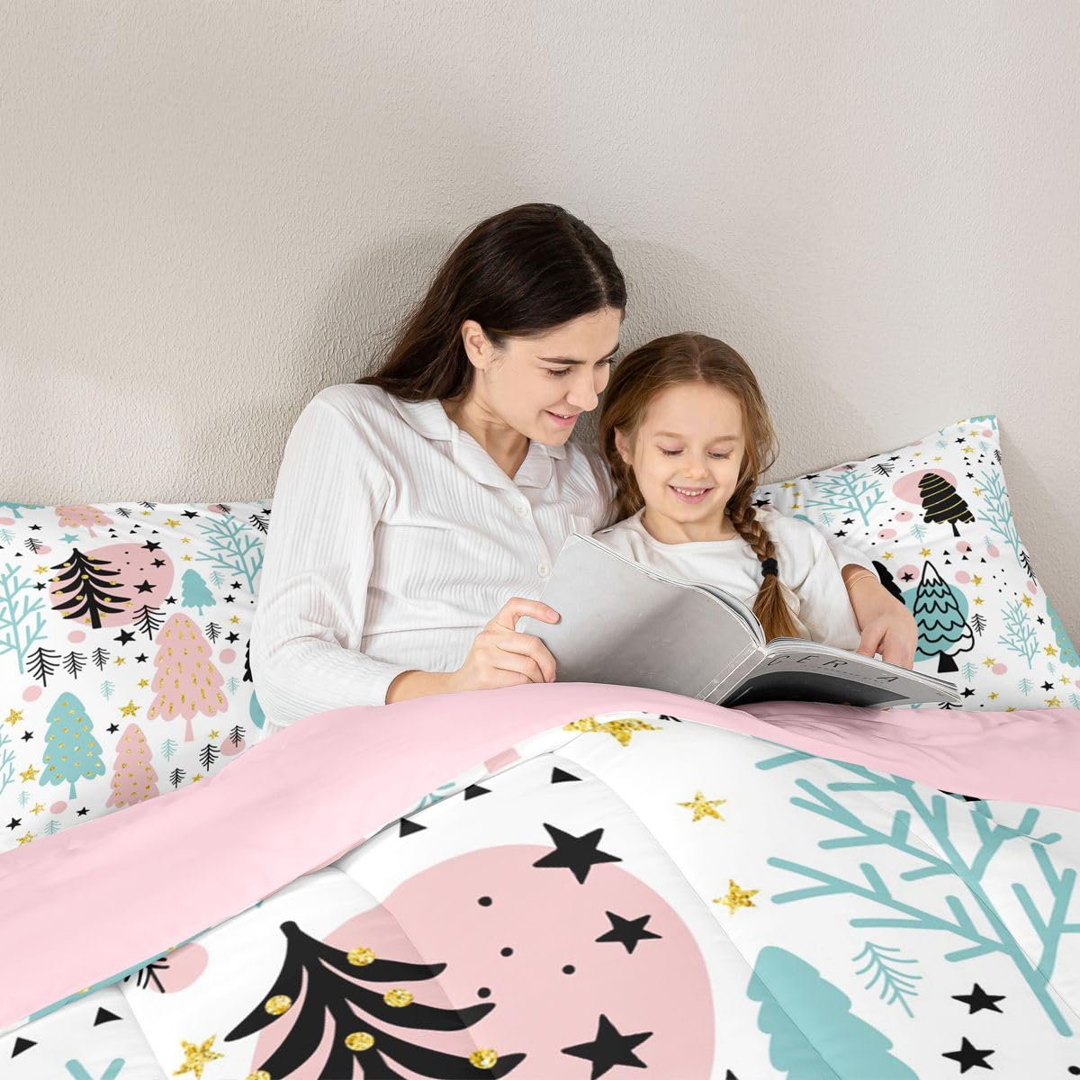 Xmas Comforter Set Queen Size Merry Christmas Bedding Winter Themed Bedding Comforter Sets Pine Snowflake Print Duvet Sets for Boys Girls Kids Happy New Year Gifts Christmas Decor Quilt 3 Piece