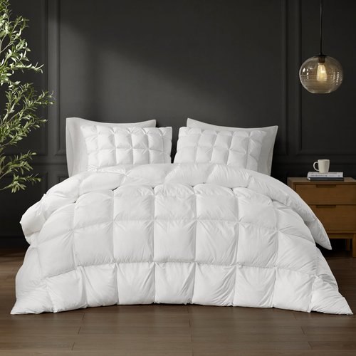 Madison Park Queen Comforter, Overfilled High Desity Down Alternative Fill Winter, 3D Puff Jump Tack Quilted Microfiber Fluffy Comforter, Corner Loops, Stay Puffed, Full/Queen, White