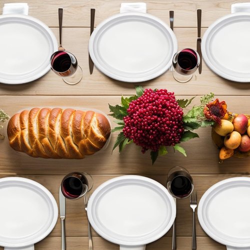 BONSINY 50 Count Disposable Plates - White Plastic Plates for Birthday Picnic BBQ Easter Spring Day (10" x 12")