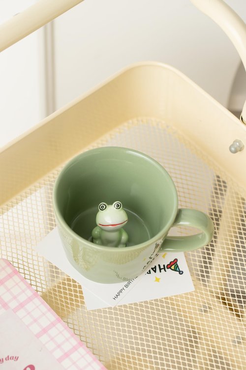 DIHOclub Frog Coffee Cup Hidden 3D Animal Inside Mug,Garden series Handmade Figurine Mugs 12OZ(Green)