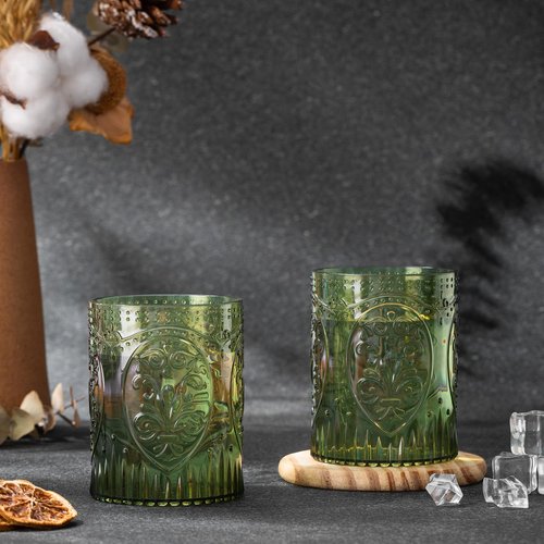 Qinyoung 24 Plastic Vintage Drinking Glasses 8.5oz Stemless Retro Embossed Wine Glasses Shatterproof Reusable Cups for Baby Shower Wedding Reception Grand Event Party (Dark Green)