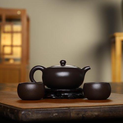 SILINE Fine Zisha Teapot Set,China Genuine Yixing Black Golden Clay Tea Pot 8.4 Oz with 2 Cups,Infuse Brew Kungfu Tea Maker Set