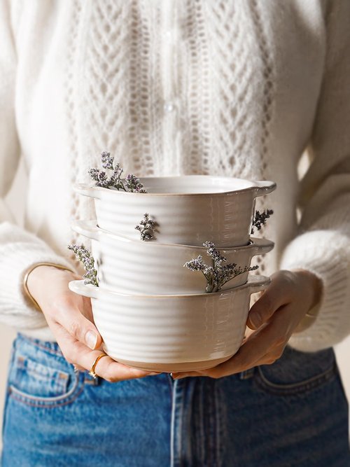 LE TAUCI Soup Bowls with Handles, 20 oz French Onion Soup Crocks, Soup Bowl Oven Safe for Chili, Beef Stew, Ceramic Bowl Set - 5.5 Inch, Set of 4, Arctic White