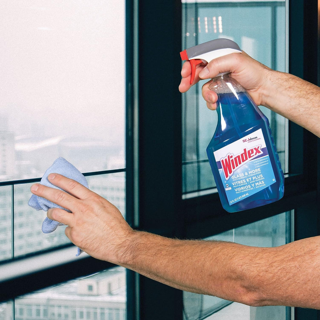 Windex® Powerized Glass Cleaner - Streak-Free Shine with Ammonia-D | 32 Oz. Spray Bottle