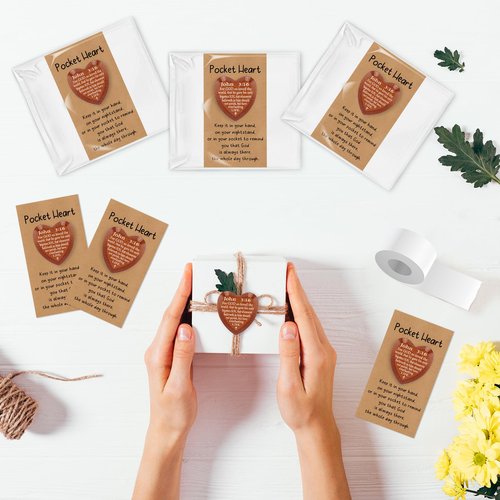 Leinuosen 50 Set Christian Gifts John 3: 16 Pocket Hug Heart Token Wooden Bible Verses Token with Prayer Cards for Church Supplies Sunday School (Dark Brown)